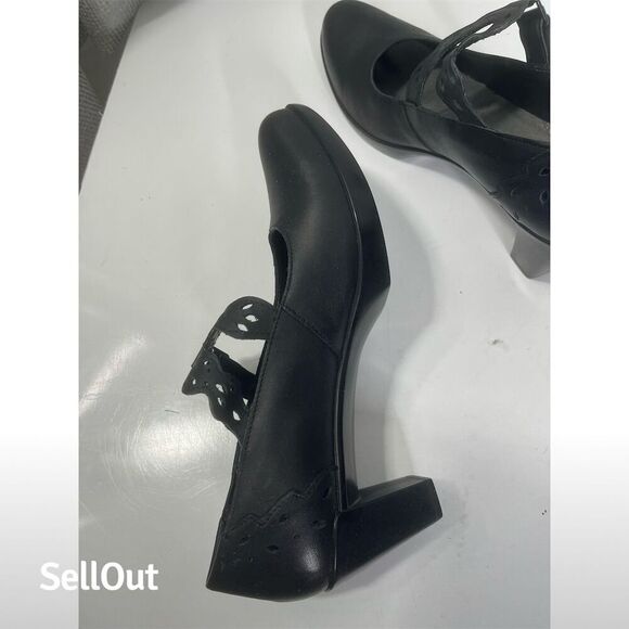 Naot Women's Black Leather Mary Jane Pumps Size 7.5 US Block Heel - Picture 2 of 8